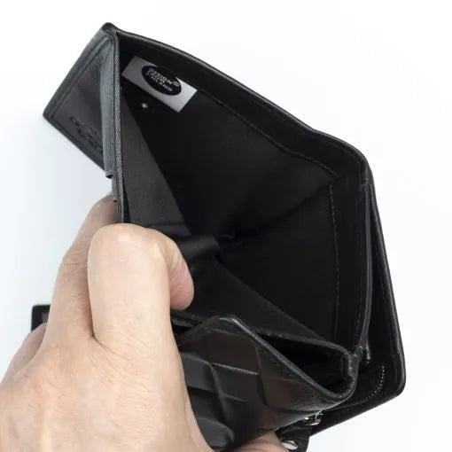 Nahkalompakko Hilma A. Eriksson musta