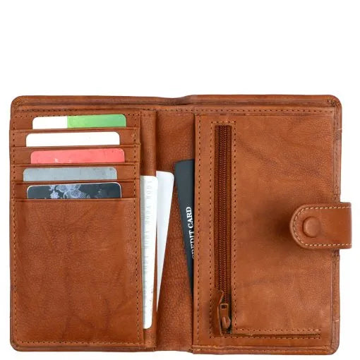 Nahkalompakko Aaria A. Eriksson ruskea