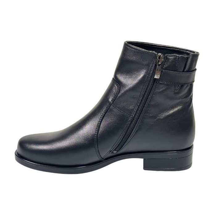 Aaltonen tilavalestiset nilkkurit musta