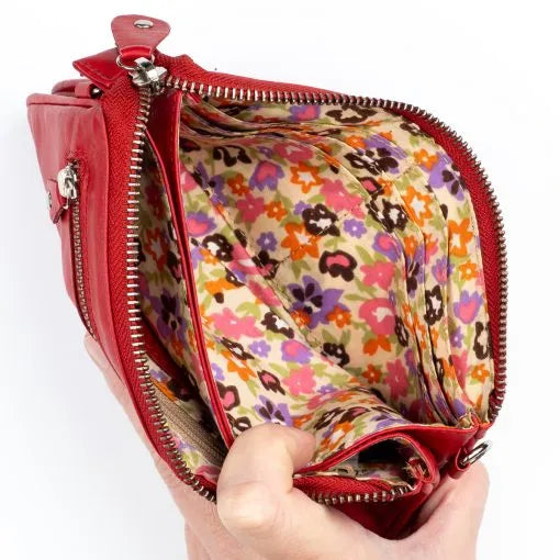 Nahkalaukku Heli A. Eriksson punainen