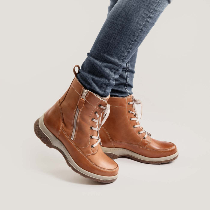 Piqant naisten lammasturkisvuoriset nilkkurit ruskea