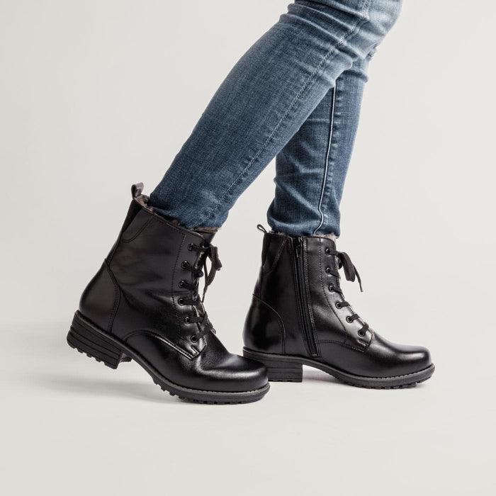 Piqant naisten nilkkurit lampaanturkisvuorilla musta