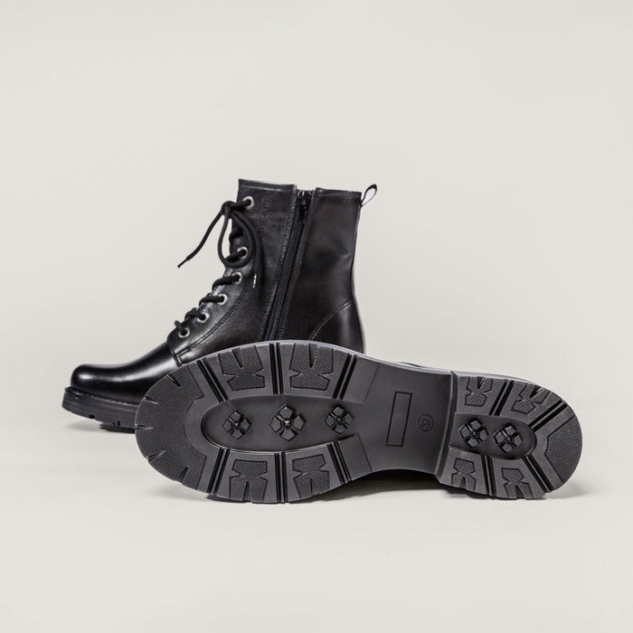 Piqant naisten talvinilkkurit musta