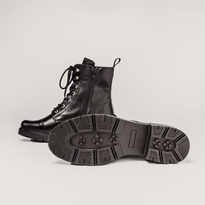 Piqant naisten nilkkurit musta