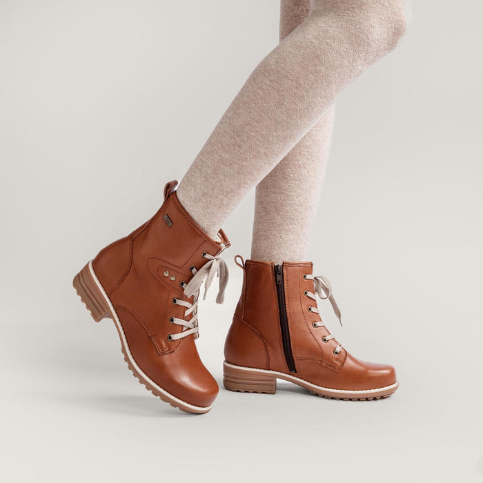 Piqant naisten talvinilkkurit villavuorilla ruskea