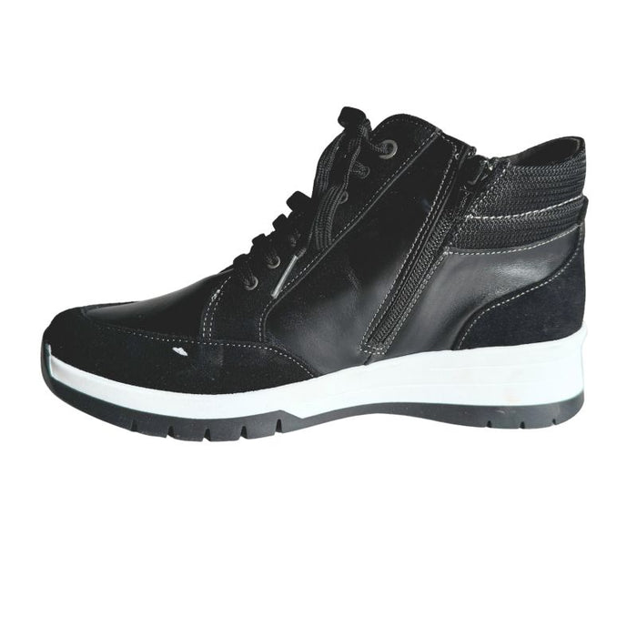 Suave Sofia nahkaiset nilkkurit musta