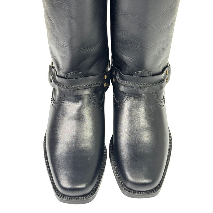 Umberto bootsit miehille musta