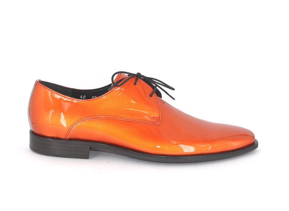 Topman miesten juhlakengät -oranssi lakerinahka